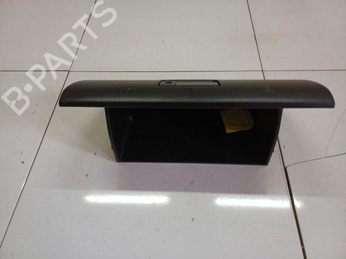Used Glove box Glove box 39222336 39222336