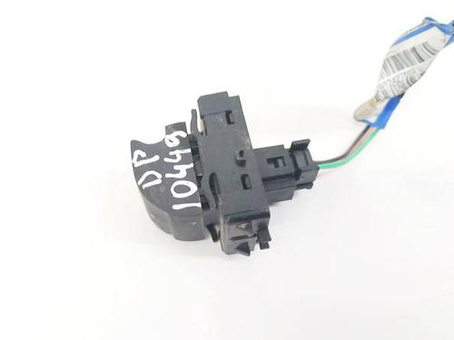 Used Switch Switch RENAULT LAGUNA III (BT0/1) 1.5 dCi (BT00, BT0A, BT0T, BT1J) (110 hp) 32558720 32558720