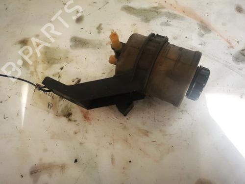 Used Power steering reservoir Power steering reservoir 35598679 35598679