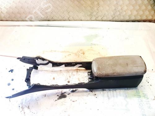 Used Armrest / Center console Armrest / Center console LEXUS IS II (_E2_) 220d (ALE20) (177 hp) 35414607 35414607
