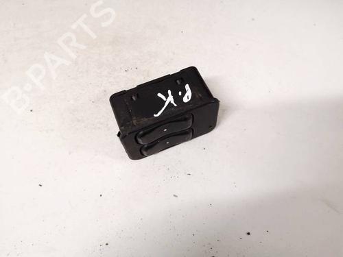 switch-opel-vectra-c-z02-2002-2003-2004-2005-2006-2007-2008-2009-32921710 main image