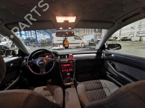 Fuse box AUDI A6 C5 (4B2, 4B4) 2.5 TDI | BP32533867E1