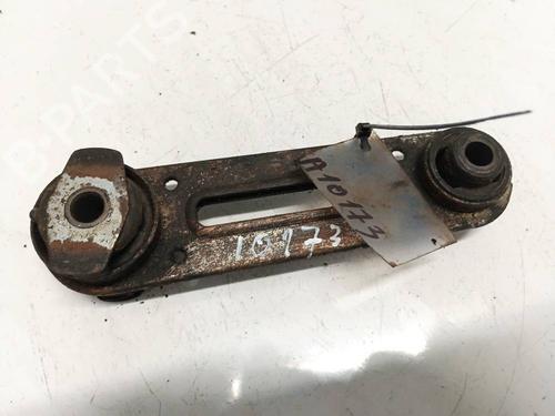 Used Engine mount Engine mount RENAULT LAGUNA II (BG0/1_) 1.9 dCi (BG0R, BG0E) (100 hp) 32565679 32565679