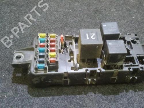 Used Fuse box Fuse box 33485782 33485782