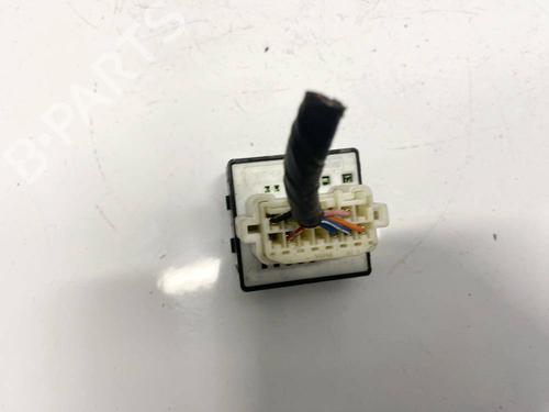 Mirror switch MITSUBISHI OUTLANDER I (CU_W) 2.0 (CU2W) | BP35030697I25 - Image 4