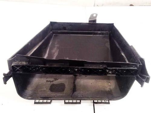 Used Air filter box Air filter box MERCEDES-BENZ CLS (C219) CLS 500 (219.375) (306 hp) 35157395 35157395