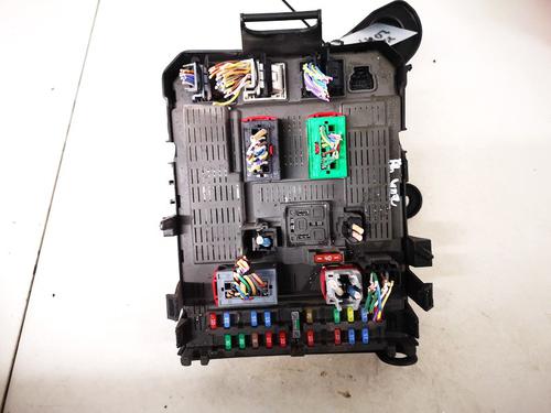 Used Fuse box Fuse box FIAT ULYSSE (179_) 2.2 JTD (128 hp) 33083959 33083959