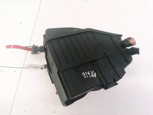 Used Fuse box Fuse box VOLVO S80 II (124) 1.6 DRIVe (114 hp) 32926083 32926083