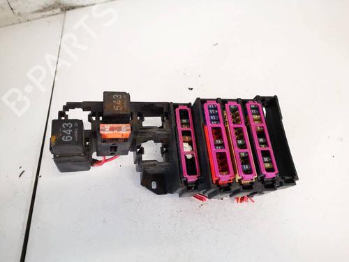 Used Fuse box AUDI Q5 (8RB) 3.2 FSI quattro (270 hp) 32595546