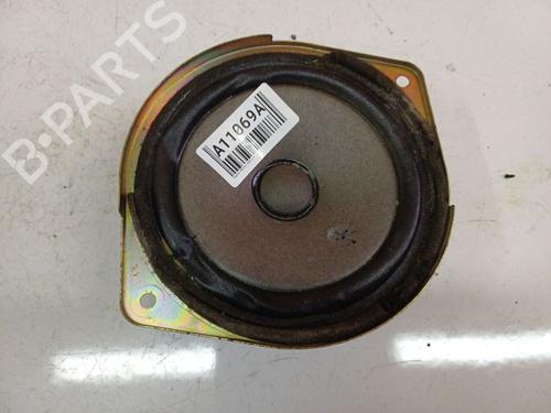 speaker-toyota-previa-ii-_r3_-2000-2001-2002-2003-2004-2005-2006-32539320 main image