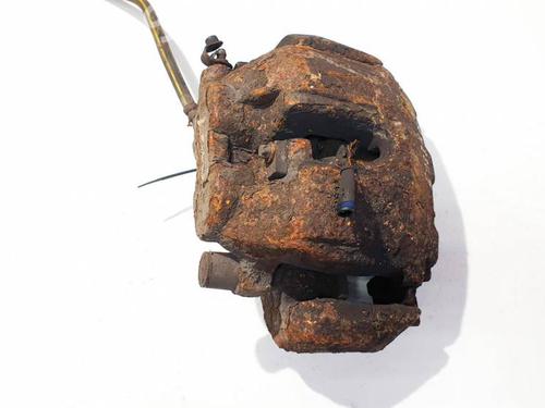 Used Right front brake caliper Right front brake caliper 35298993 35298993