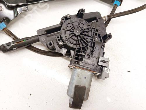 Left rear window motor TESLA MODEL S (5YJS) 85 | BP37654024E23 - Image 2