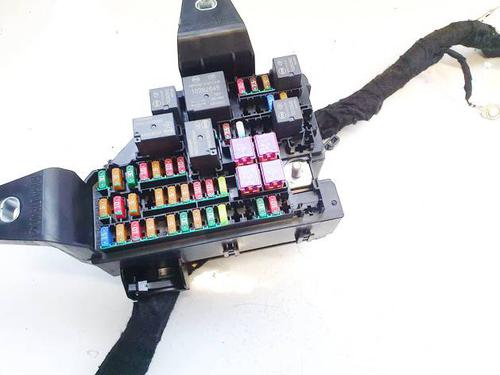 Fuse box APRILIA MOTORCYCLES TUONO Tuono V4 RR (KG1) | BP32548148E1 - Image 2