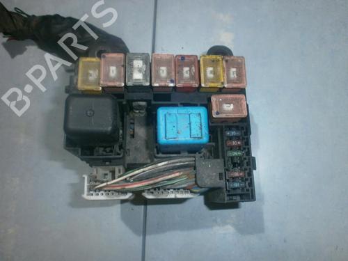Used Fuse box Fuse box MAZDA 323 F V (BA) 1.5 16V (BA11) (88 hp) 33485537 33485537