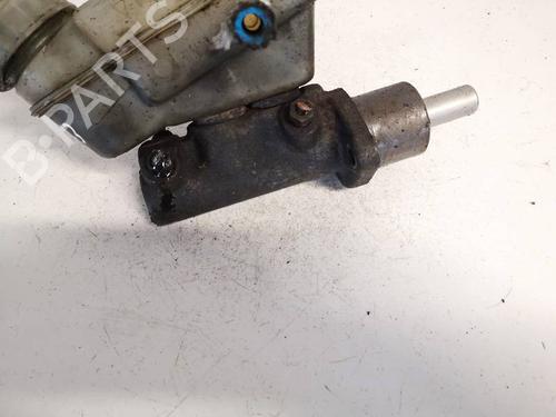 Used Brake master cylinder Brake master cylinder 35130511 35130511