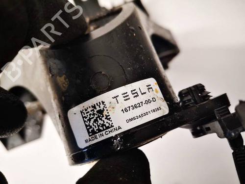 Support TESLA MODEL Y (5YJY) Long Range All-wheel Drive | BP32537536C155