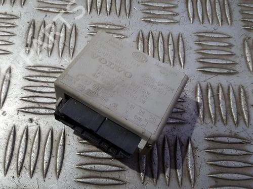 Used Electronic module Electronic module VOLVO V70 I (875, 876) 2.5 TDI (140 hp) 33501360 33501360