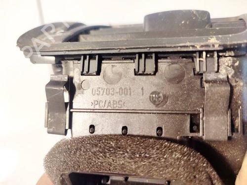 Air vent VW PASSAT B6 (3C2) 2.0 TDI | BP32587072I21 