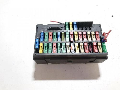 Used Fuse box Fuse box PEUGEOT 406 (8B) 1.9 TD (92 hp) 33510207 33510207
