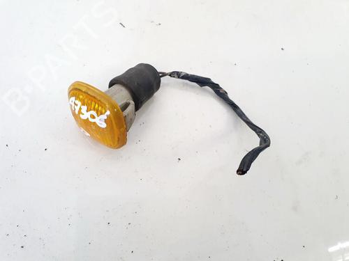 Used Right side indicator Right side indicator 35493540 35493540
