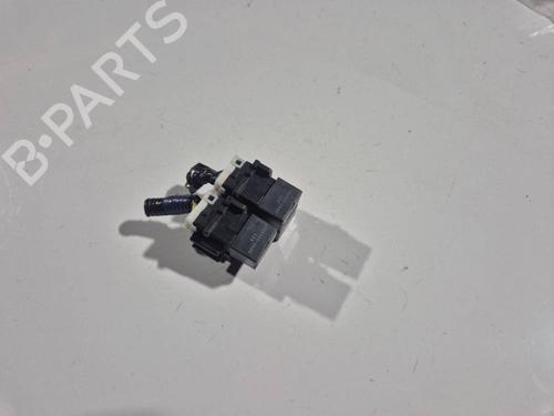 fuse-box-honda-fr-v-be-2004-32577580 main image