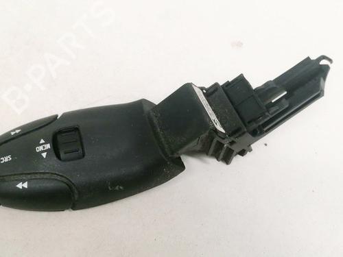 Used Steering wheel controls Steering wheel controls 35561476 35561476