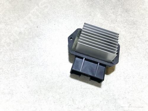 Used Heater resistor Heater resistor TOYOTA AVENSIS (_T25_) 1.6 VVT-i (ZZT250_, ZZT250R) (110 hp) 35608584 35608584