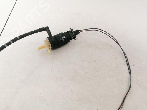 washer-pump-opel-meriva-a-mpv-x03-2003-2004-2005-2006-2007-2008-2009-2010-35577555 main image
