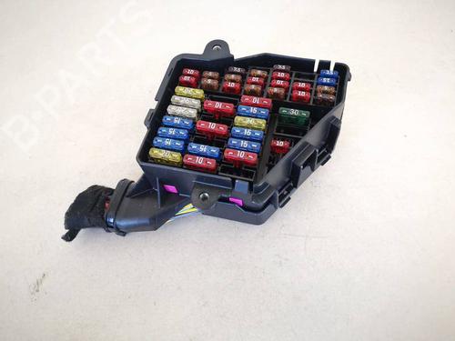 fuse-box-audi-a3-8l1-1996-1997-1998-1999-2000-2001-2002-2003-2004-2005-2006-32948265 main image