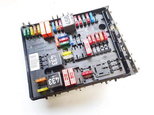Used Fuse box Fuse box AUDI A3 (8P1) 2.0 TDI 16V (140 hp) 34111223 34111223