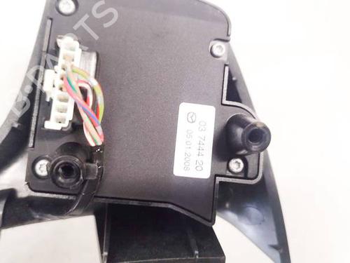 Steering wheel controls MAZDA 6 Hatchback (GH) 2.0 MZR-CD (GH14) | BP36689235E15 - Image 3