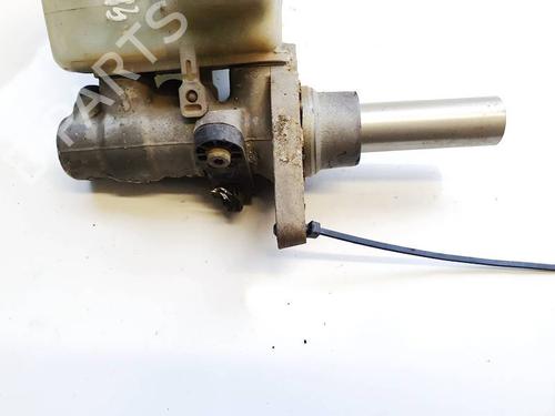 Used Brake master cylinder Brake master cylinder VW PASSAT B6 (3C2) 2.0 TDI (140 hp) 35461193 35461193