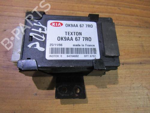 Used Electronic module Electronic module KIA CLARUS (K9A) 1.8 i 16V (116 hp) 33480735 33480735