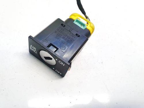 switch-skoda-octavia-ii-1z3-2004-2005-2006-2007-2008-2009-2010-2011-2012-2013-32537233 main image