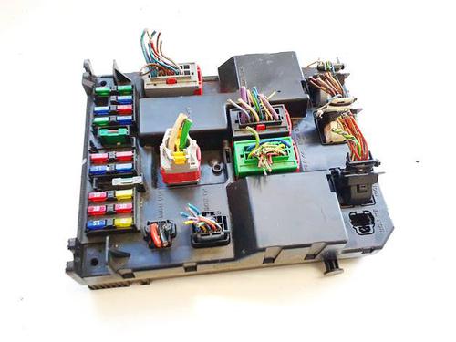 fuse-box-peugeot-307-3ac-2000-2001-2002-2003-2004-2005-2006-2007-2008-2009-2010-2011-2012-32928058 main image