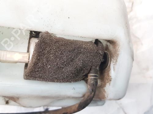 washer-pump-audi-100-c4-avant-4a5-1990-1991-1992-1993-1994-35513141 main image