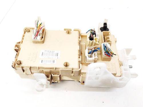 zekeringkast-toyota-corolla-verso-zer_-zze12_-r1_-2004-2005-2006-2007-2008-2009-32941547 main image