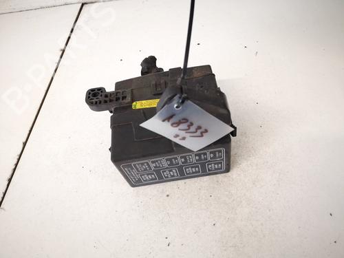 Used Fuse box Fuse box HYUNDAI SANTA FÉ II (CM) 2.2 CRDi (155 hp) 32914959 32914959