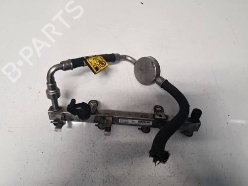 Used Injection rail Injection rail 34798606 34798606