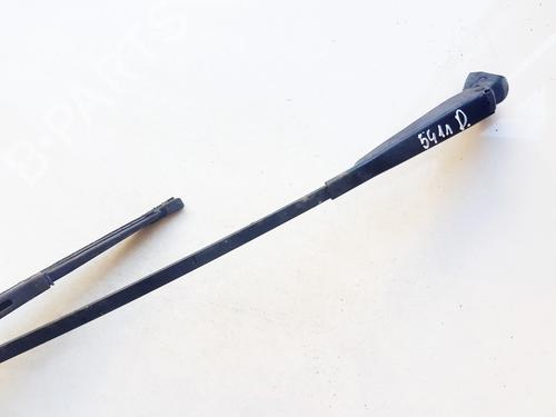 Used Front windshield wiper arm Front windshield wiper arm 33524468 33524468