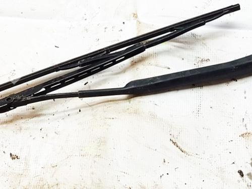 front-windshield-wiper-arm-honda-fr-v-be-2004-33098809 main image