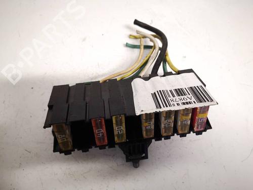 Fuse box CITROËN C5 III (RD_) 2.0 HDi 140 (RDRHF8, RDRHFA, RDRHA8, RDRHAJ) | BP32618850E1 - Image 3