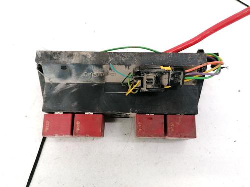 fuse-box-renault-espace-iv-jk01_-2002-32908952 main image