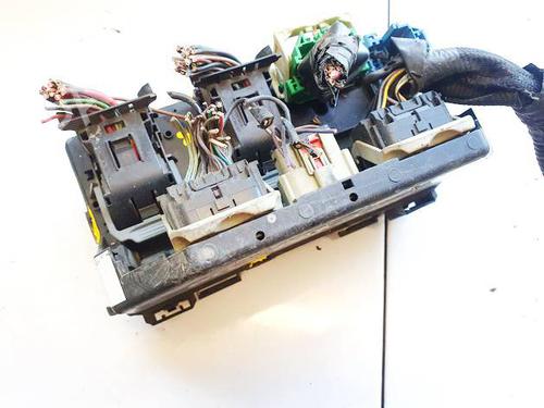 Fuse box CHRYSLER GRAND VOYAGER V (RT) 3.3 | BP32590077E1