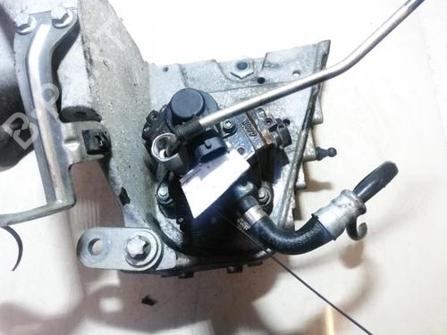 Used Injection pump Injection pump OPEL ASTRA H (A04) 1.9 CDTI (L48) (150 hp) 36690915 36690915