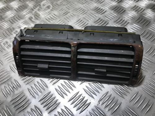 Used Air vent Air vent LAND ROVER RANGE ROVER II (P38A) 2.5 D 4x4 (136 hp) 33492645 33492645