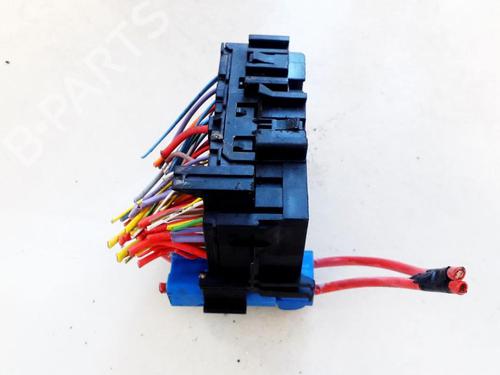 Used Fuse box Fuse box VOLVO V40 Estate (645) 1.9 DI (95 hp) 33526780 33526780