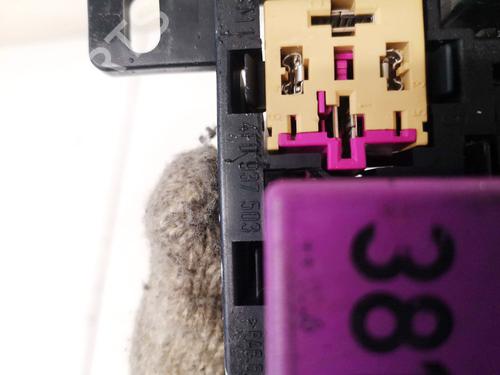 Fuse box AUDI A6 C6 (4F2) 2.4 | BP32897962E1 - Image 3