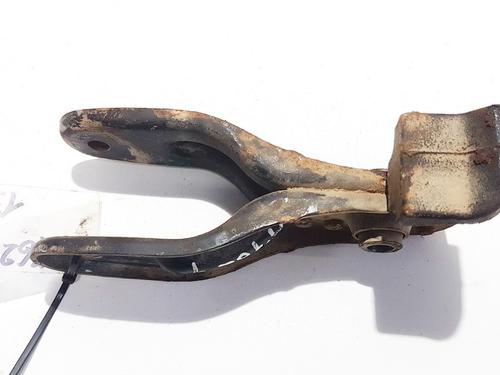 Used Engine mount Engine mount CITROËN C5 II (RC_) 2.0 16V (RCRFJB, RCRFJC) (140 hp) 32892804 32892804