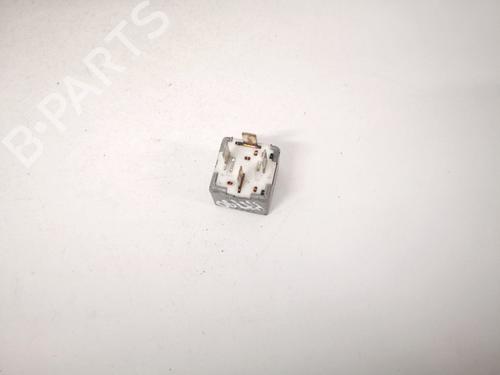 Electronic sensor AUDI A6 C4 (4A2) 2.5 TDI | BP32899788M84 - Image 2